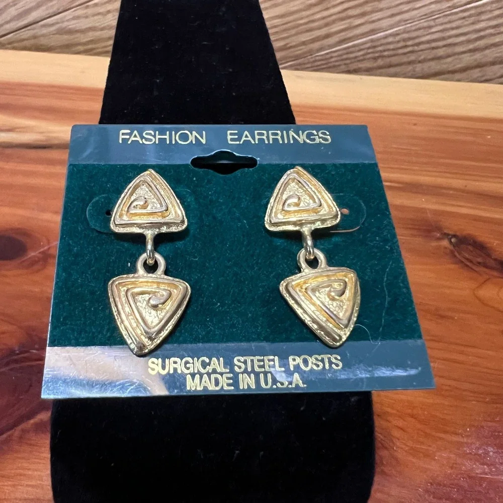 Vintage Gold Tone‎ Geometric Dangle Earrings NOS Surgical Steel Posts Made USA